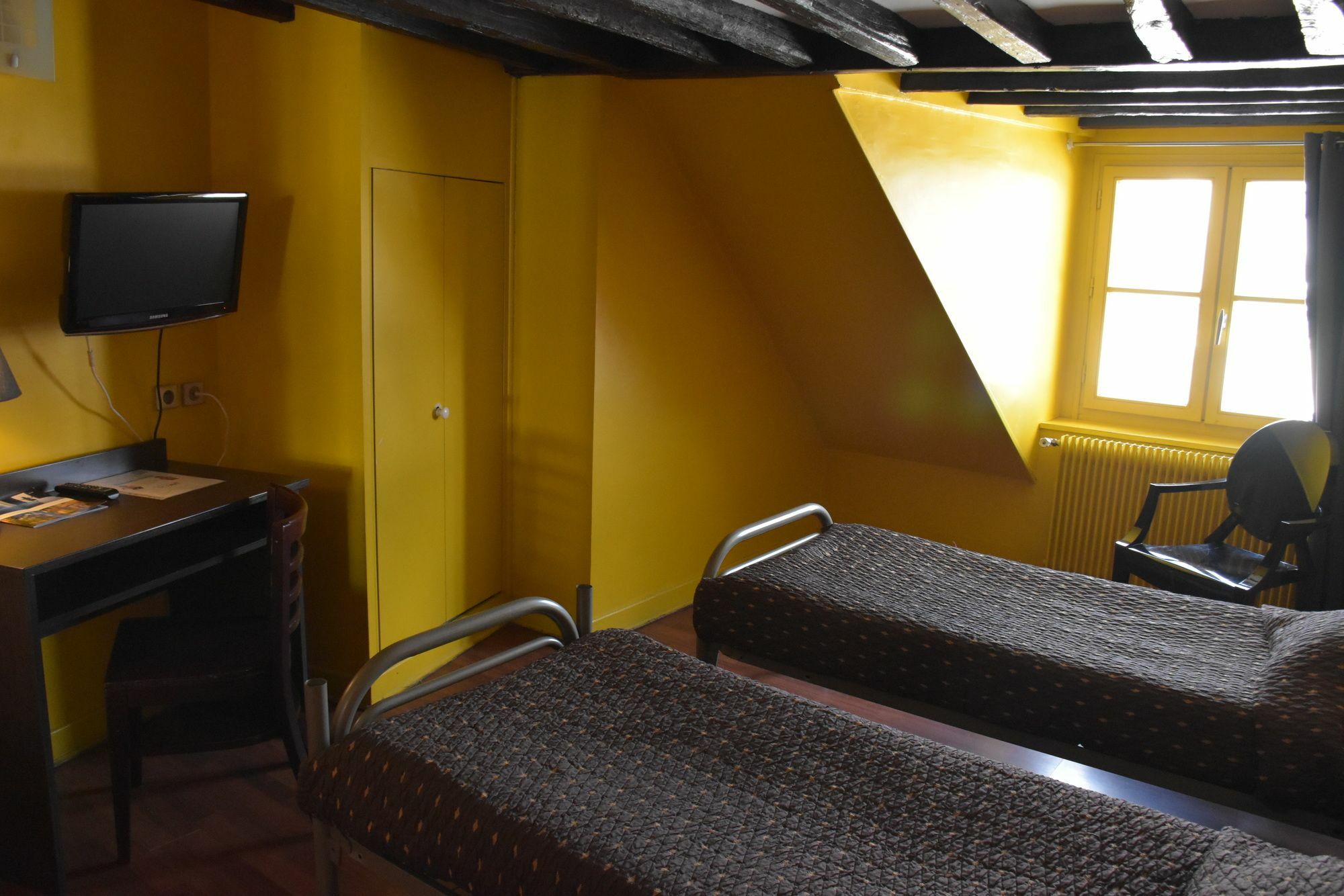 Absolute Republique Hotel Parijs